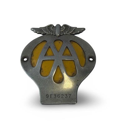 Lot 20 - Onglow AA badge
