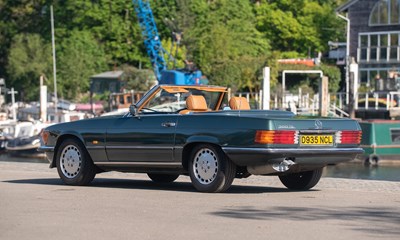 Lot 110 - 1987 Mercedes-Benz 300 SL