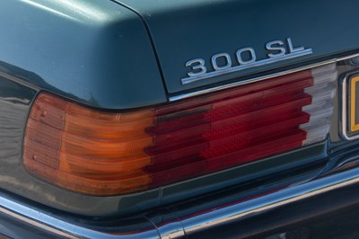 Lot 110 - 1987 Mercedes-Benz 300 SL