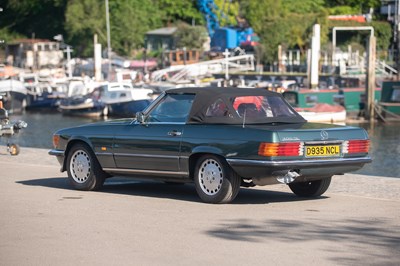 Lot 110 - 1987 Mercedes-Benz 300 SL