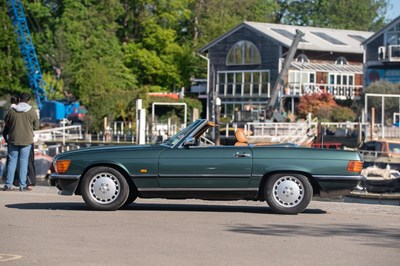 Lot 110 - 1987 Mercedes-Benz 300 SL