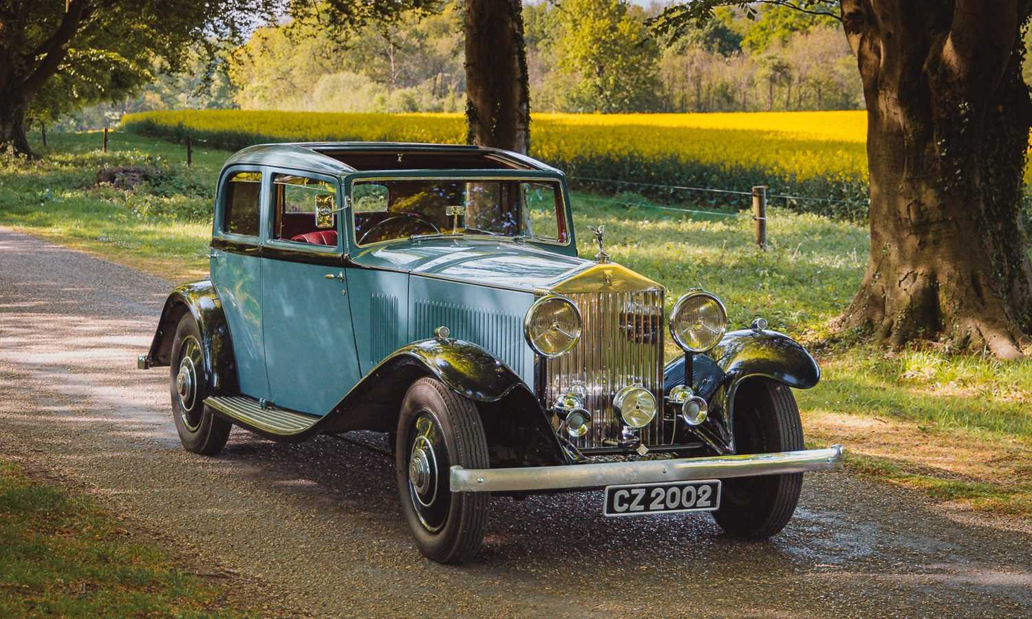 Lot 214 - 1933 Rolls-Royce 20/25 Touring Saloon by Park Ward