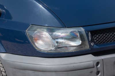 Lot 300 - 2004 Ford Transit 350 LWB