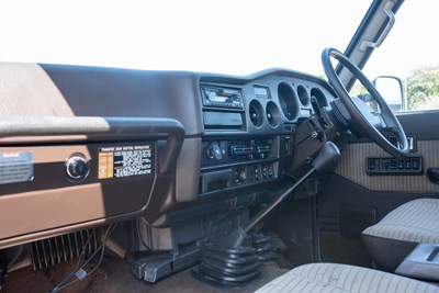Lot 122 - 1988 Toyota Land Cruiser GX