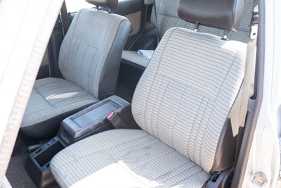 Lot 122 - 1988 Toyota Land Cruiser GX