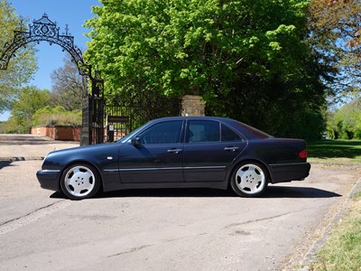 Lot 141 - 1999 Mercedes-Benz E55 AMG