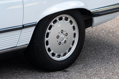 Lot 225 - 1989 Mercedes-Benz 300 SL
