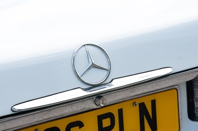 Lot 225 - 1989 Mercedes-Benz 300 SL