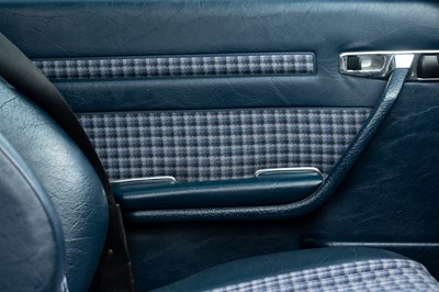 Lot 225 - 1989 Mercedes-Benz 300 SL