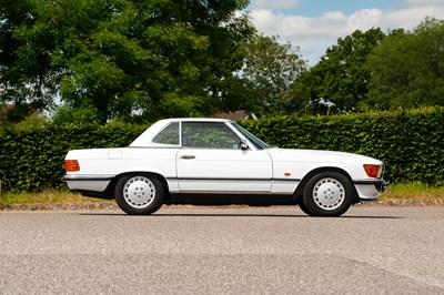 Lot 225 - 1989 Mercedes-Benz 300 SL