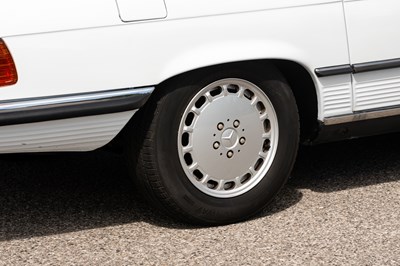 Lot 225 - 1989 Mercedes-Benz 300 SL
