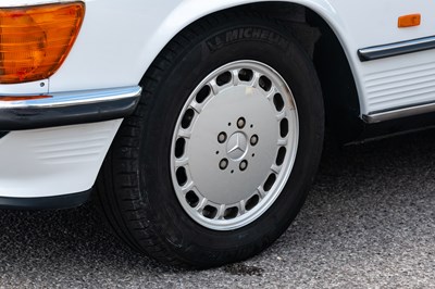 Lot 225 - 1989 Mercedes-Benz 300 SL