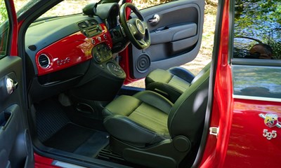 Lot 160 - 2014 Abarth 595C Tourismo Auto Convertible
