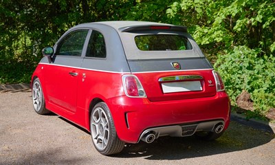 Lot 160 - 2014 Abarth 595C Tourismo Auto Convertible