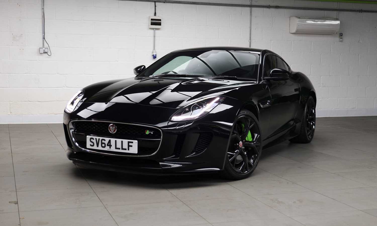 Lot 188 - 2014 Jaguar F-Type R