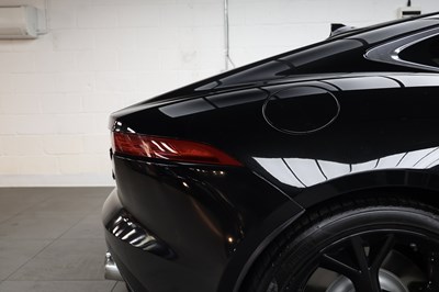 Lot 188 - 2014 Jaguar F-Type R