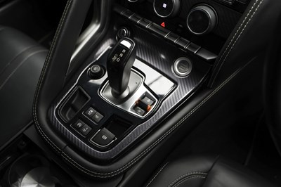 Lot 188 - 2014 Jaguar F-Type R