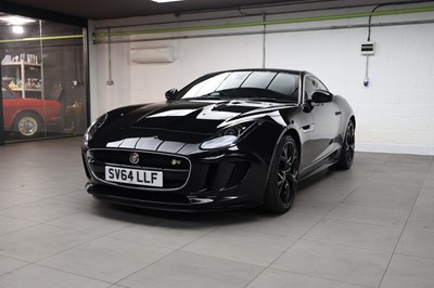 Lot 188 - 2014 Jaguar F-Type R