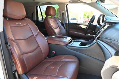 Lot 216 - 2019 Cadillac Escalade