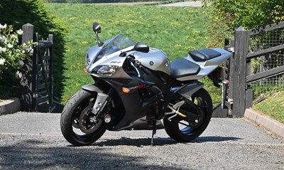 Lot 102 - 2002 Yamaha YZF-R1