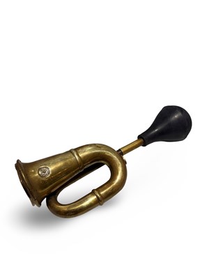 Lot 89 - Bulb Horn by Desmo Motor Accessories