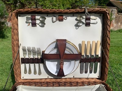 Lot 1920’s Vintage Travelling Hamper