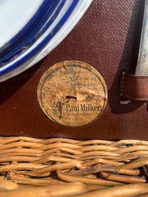 Lot Circa 1900s Bucharest Travelling Hamper