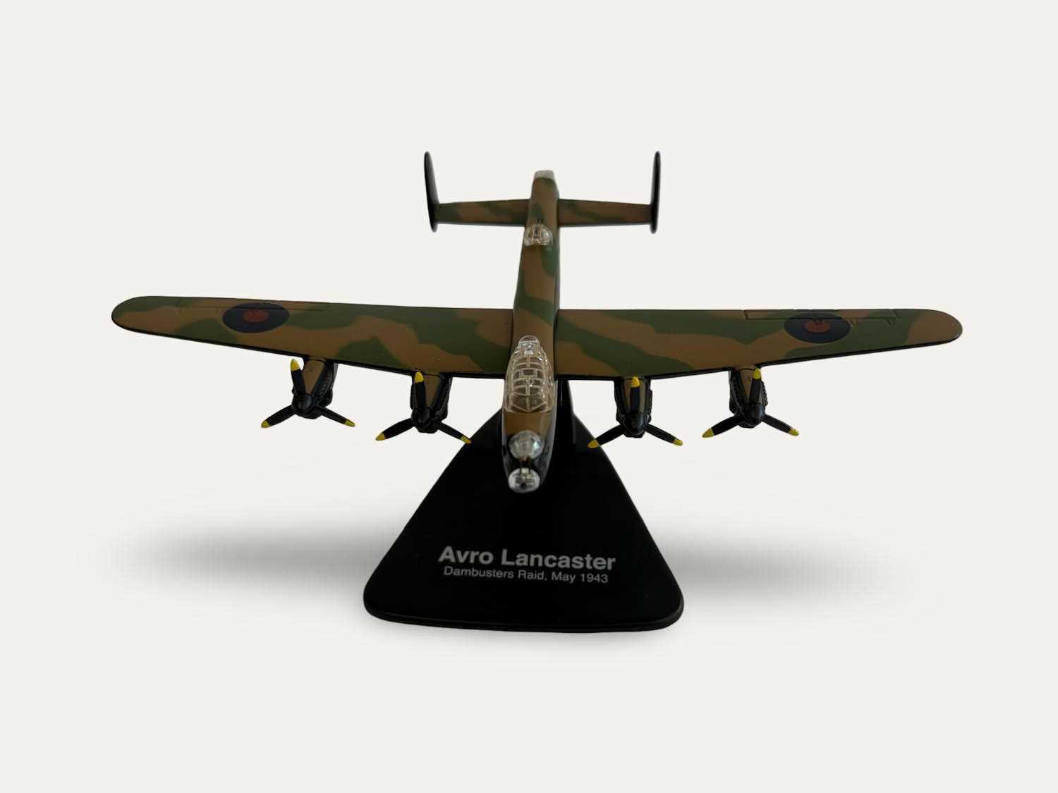 Lot Avro Dambusters Lancaster Bomber Model