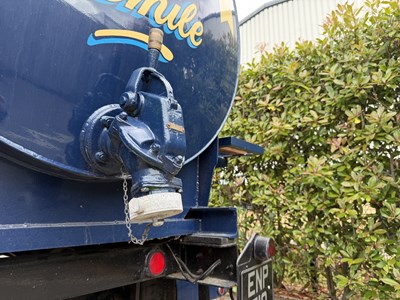 Lot 137 - 1946 Austin K4 Tanker