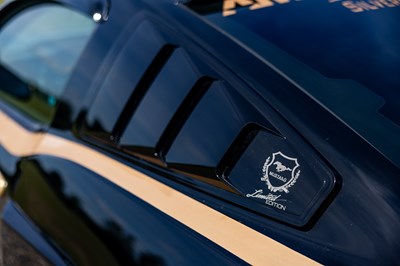 Lot 2009 Ford Mustang V6