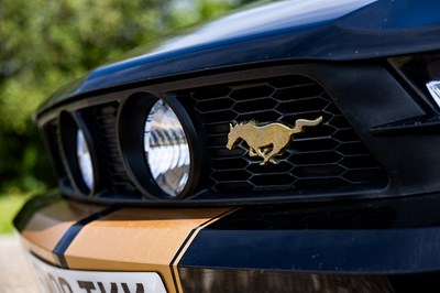 Lot 2009 Ford Mustang V6