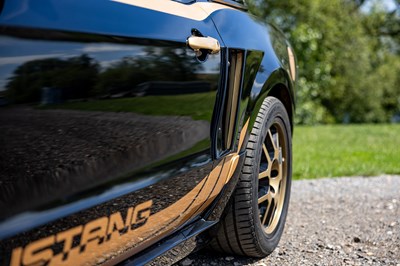 Lot 2009 Ford Mustang V6