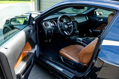 Lot 2009 Ford Mustang V6
