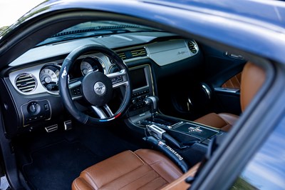 Lot 2009 Ford Mustang V6