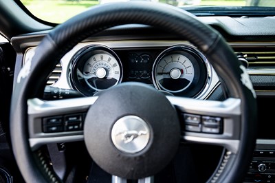 Lot 2009 Ford Mustang V6