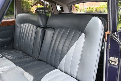 Lot 1962 Bentley S3