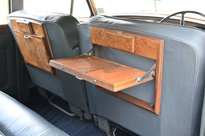 Lot 1962 Bentley S3