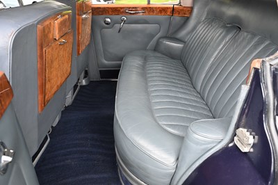 Lot 1962 Bentley S3