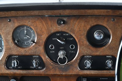 Lot 1962 Bentley S3