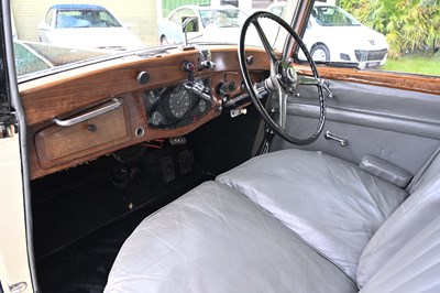 Lot 1937 Rolls-Royce 25/30 Saloon by Mann Egerton