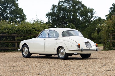 Lot 1967 Jaguar Mk. II