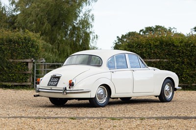 Lot 1967 Jaguar Mk. II