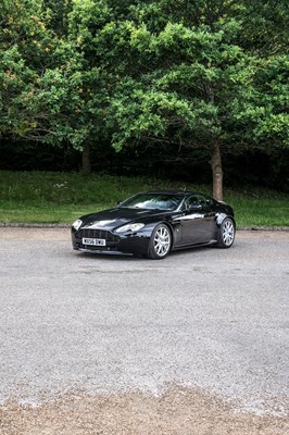 Lot 2007 Aston Martin V8 Vantage