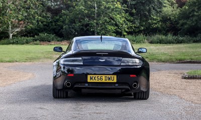 Lot 2007 Aston Martin V8 Vantage