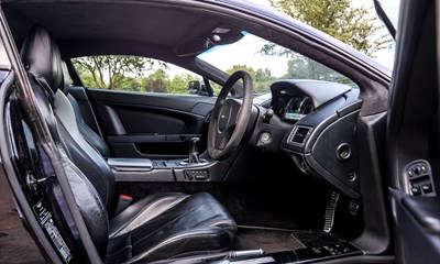 Lot 2007 Aston Martin V8 Vantage