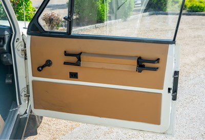 Lot 1971 Range Rover Suffix A