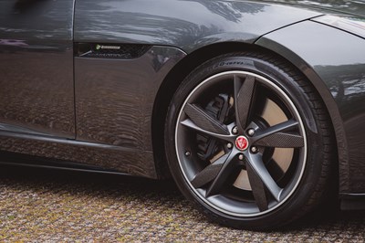 Lot 2018 Jaguar F-Type R-Dynamic Coupé (3.0-litre)