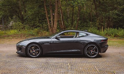 Lot 2018 Jaguar F-Type R-Dynamic Coupé (3.0-litre)