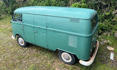 Lot 1967 Volkswagen Split Screen Panel Van – Rare Double-Door Example