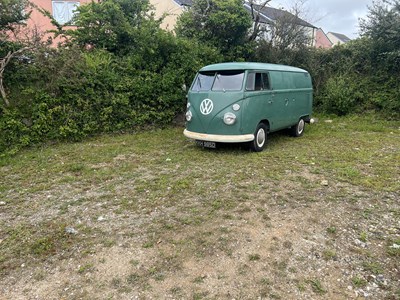 Lot 1967 Volkswagen Split Screen Panel Van – Rare Double-Door Example